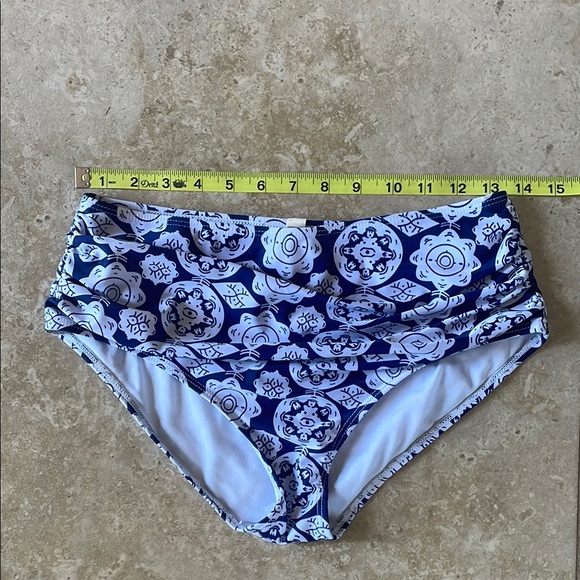 Blue Ruffle Top Bikini Set - Picture 5 of 7